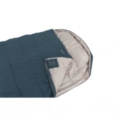 Outwell Campion Lux Double er en varm og overkommelig camping sovepose.