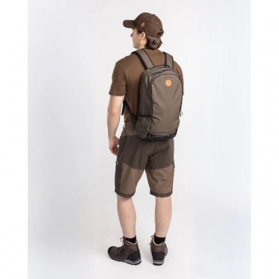 Pinewood Day Pack Rygsæk 22 L Dark Olive
