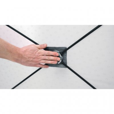 Nem montering - skub navet ind, som er i midten af ​​hver sektion, indtil det klikker