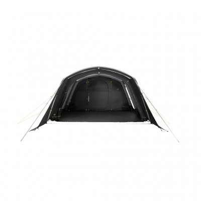 Døren til alrummet kan rulles helt til siden for at skabe et helt åbent og luftigt rum