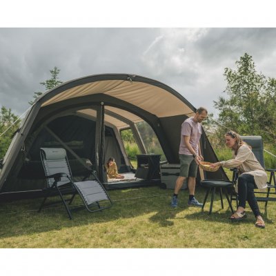 Outwell Nashville 5 Air TC tilbyder et luftigt og fleksibelt design – perfekt til familiesjov udendørs med maksimal komfort og p