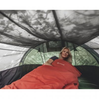 Outwell Nexion 3 Forest er perfekt til cykelferier eller lignende aktiviteter, hvor pakkestørrelsen er afgørende