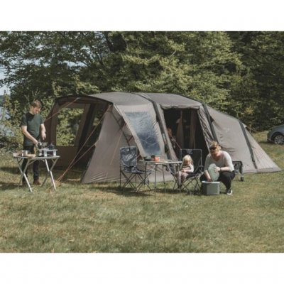 Kullen 6 Air er et prisvenligt familietelt til op til 6 personer. Perfekt til familien eller til par, der ønsker god plads.