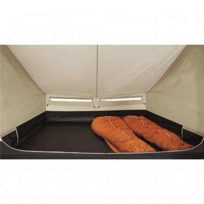 Robens Yukon Shelter sover fire.