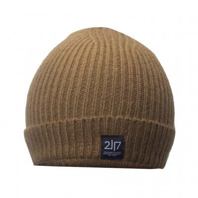 Strikket hue i one size fra 2117 of Sweden.