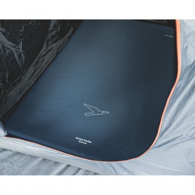 Easy Camp Skylark Double har et blødt stof for en bedre følelse.