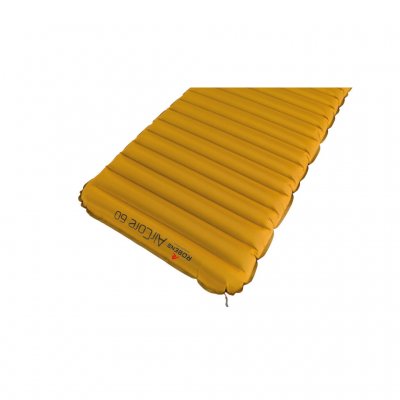 Vandrette kanaler gør, at liggeunderlaget tilpasser sig kroppen og giver god støtte