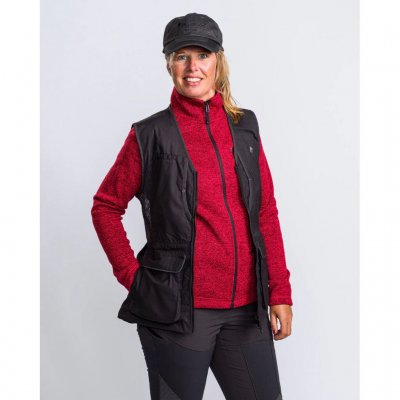 Vest specielt designet til dem, der arbejder med hunde/hundesport. Mange praktiske lommer.