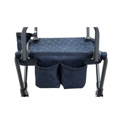 Opbevaringslommer og en flaskeholder