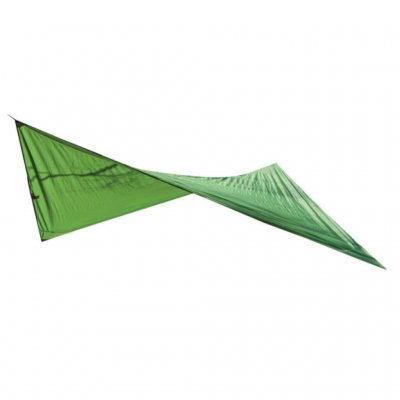 Let og slidstærk presenning på 2,45 x 2,45 m i rip-stop stof og vandsøjle på 3000 mm.