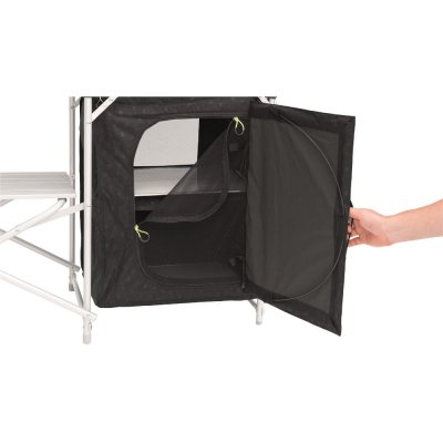 Døre med håndtag, der lukkes ordentligt takket være magneter.