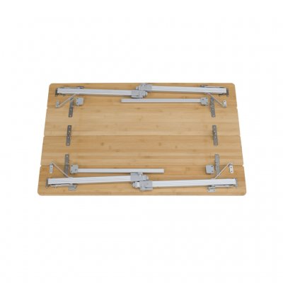 Benene foldes nemt ind under bordet