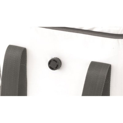 Självuppblåsande isolering gör att väskan klara att hålla sig kall i upp till 15 timmar.