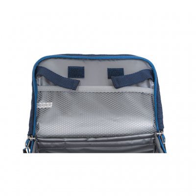 Meshlommer i låget designet til at passe til en isblok