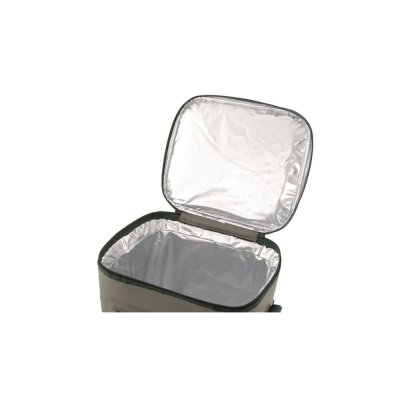 Inde i aluminium foring, der er let at rengøre.