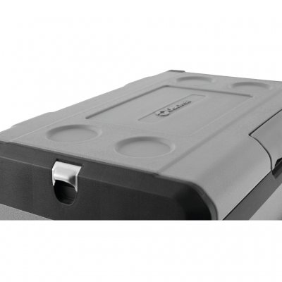 Låg med holder til krus.