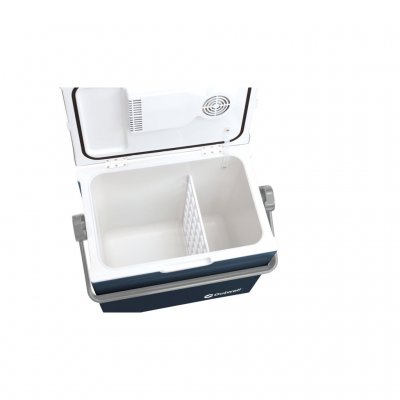 En skillevæg gør det muligt at opdele maden i køleboksen