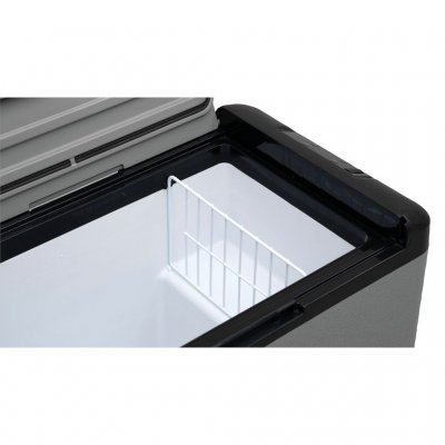 Ekstra rum til at organisere indholdet - perfekt til jer, der ønsker orden i køleskabet