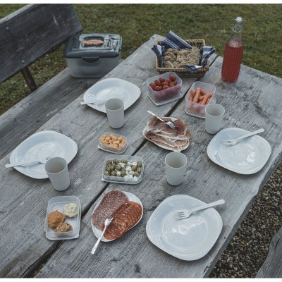 Perfekt servicesæt til campingturen, stranden eller picnic.