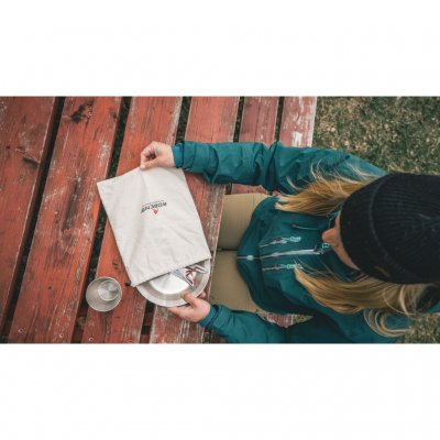 Opbevaringspose i bomuld medfølger.