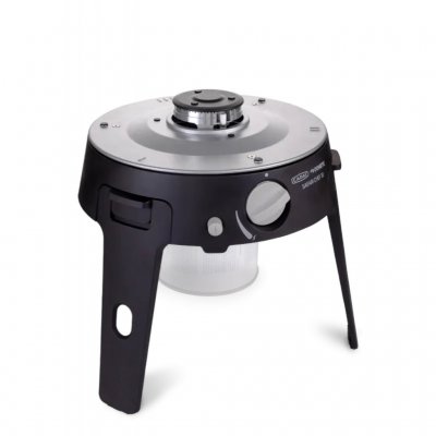 En effektiv brænder og en stor, brugervenlig drejeknap gør grillen nem at bruge.