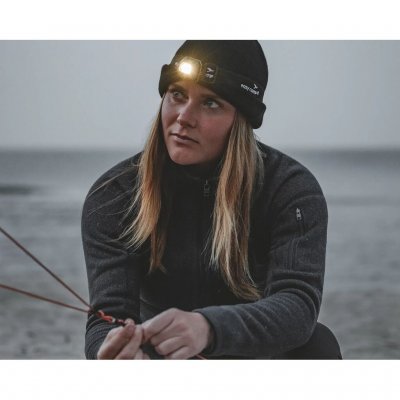 Lampen er velegnet til vandreture eller når du udfører opgaver om natten.