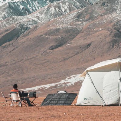 Perfekt solpanel til teltcamping.