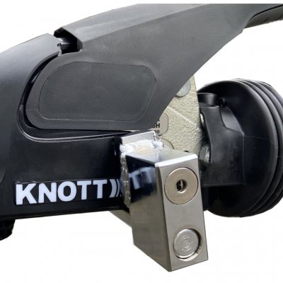 Godkendt koblingslås til campingvogn med Knott.