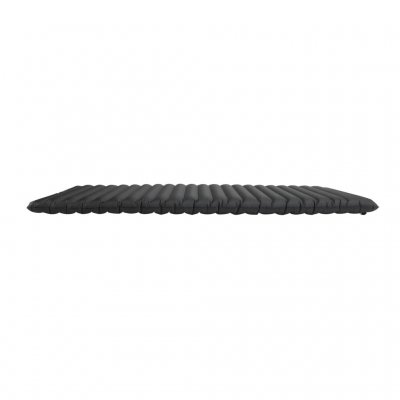 Meget slidstærk og pakkevenlig luftmadras. Horisontale kanaler giver en bedre vægtfordeling.