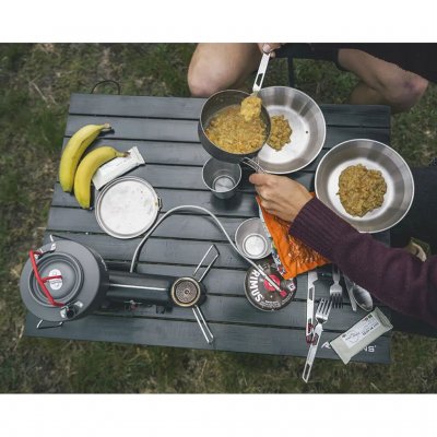 Bord med lav vægt – ramme og lamelbordplade i slidstærkt aluminium