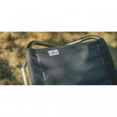 Kraftigt sæde i Oxford-polyester.