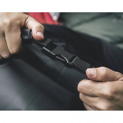Dry bag, der holder dit udstyr tørt eller vådt tøj adskilt fra resten af udstyret.
