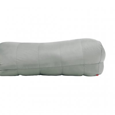 Fodende med hajfinneform giver bedre bevægelsesfrihed for fødderne.