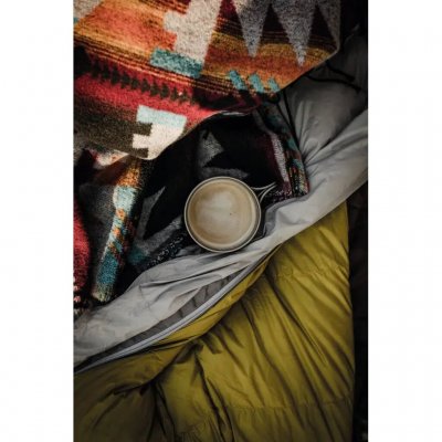 Rummelig kop i titanium – perfekt til både friluftsliv og camping.