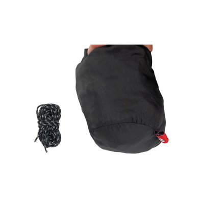 Reflekterende line gør den let at se i mørket.