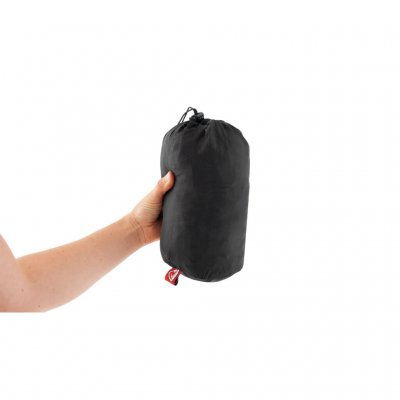 Myggenettet fylder lidt i oppakningen.