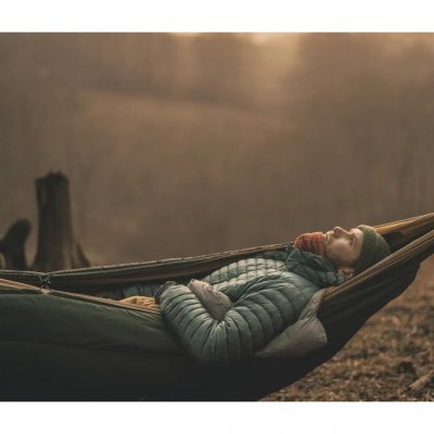 Isoler din hængekøje til kolde nætter med Robens Trace Underquilt.