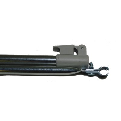 Fastgøres rundt om stangen til campingvognen og i yderkanten.