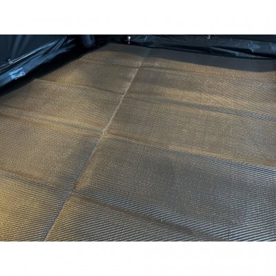 Polstret forteltet mat mørk side op til Tenta Pure 390.