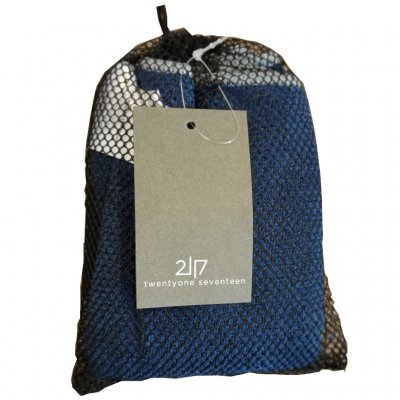 Mesh taske medfølger for nem opbevaring.